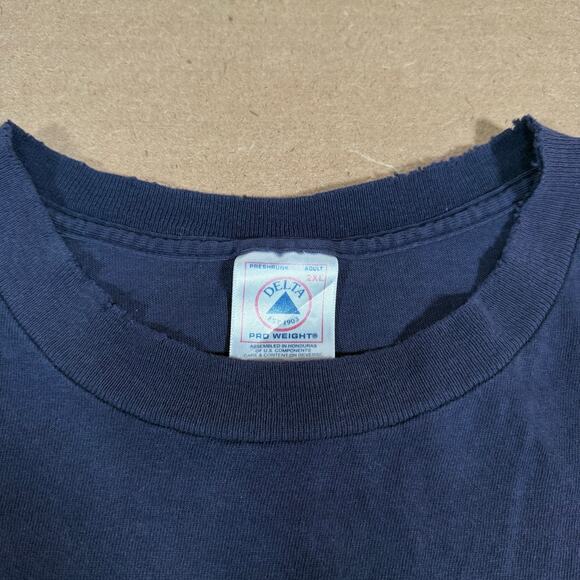 Vintage Houston Texans Embroidered T-Shirt 2XL Navy Delta Pro Weight Faded Worn - Picture 8 of 9